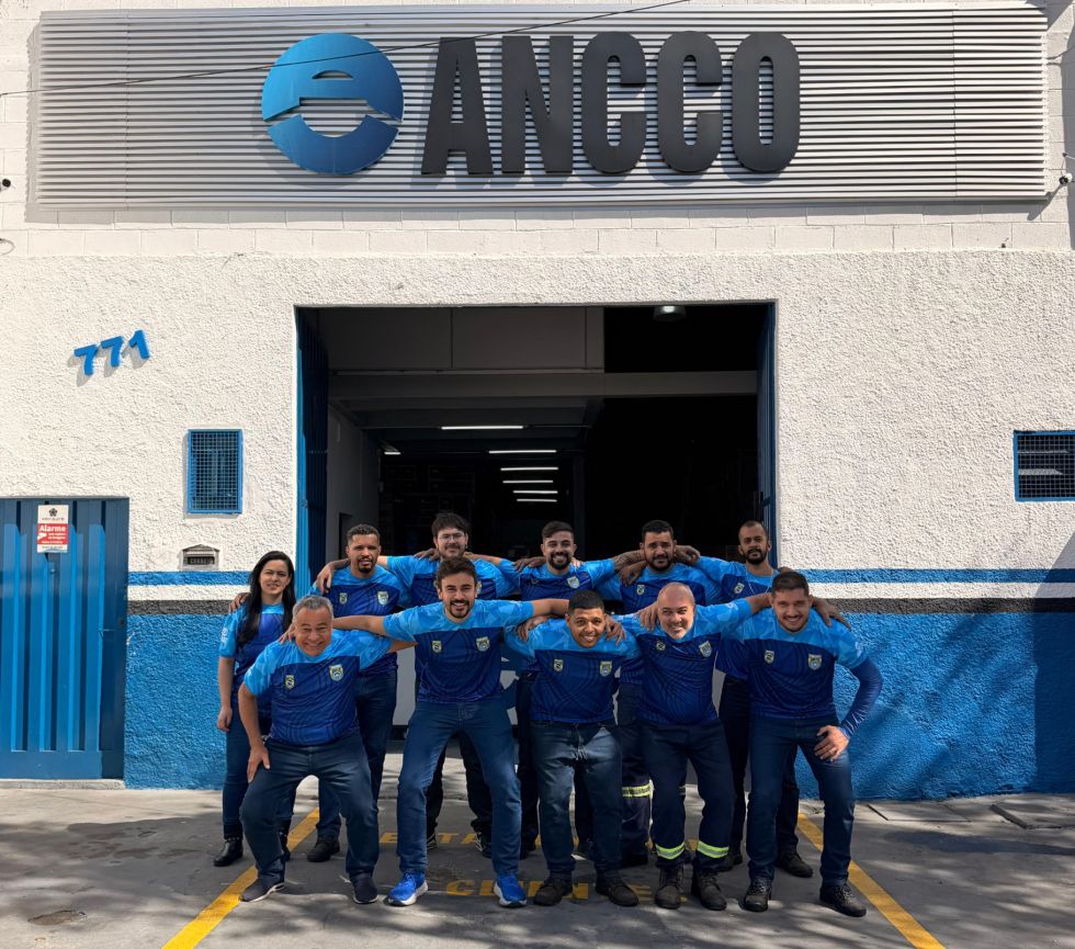 Estoque próprio e fabricação ágil de vedações industriais Ancco